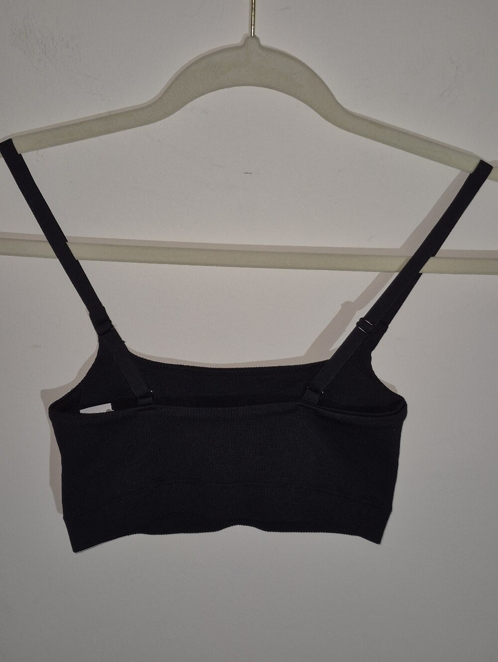 AERIE Black Ribbed BRALETTE w/very Light Pads